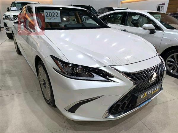 Lexus for sale in Iraq